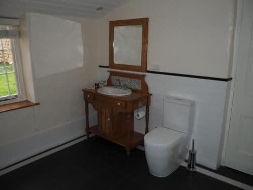 One-Bedroom Cottage
