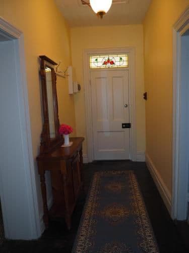 One-Bedroom Cottage