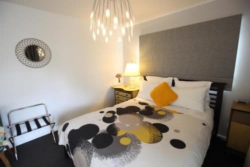 Deluxe Double Room - Romantic Retro