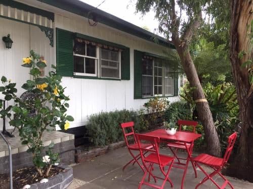 Cottage - Cockatoo