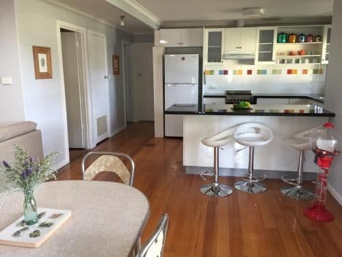 Cottage - Cockatoo
