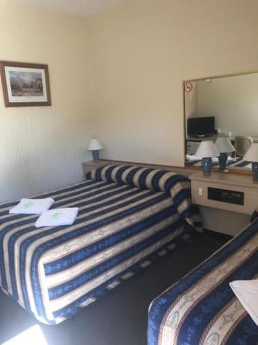 Comfort Triple Room with Shower