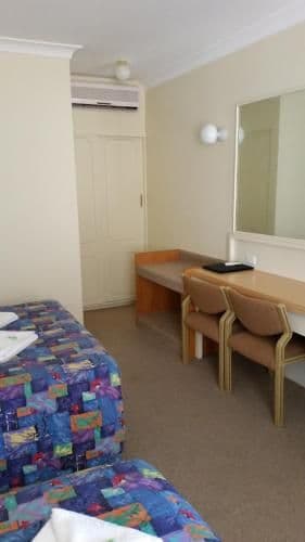 Comfort Triple Room with Shower