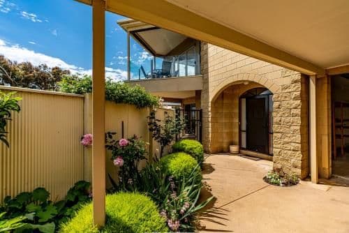 Five-Bedroom Villa