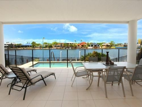 St Lucia 11 - 4 BDRM Canal Home with Pool4