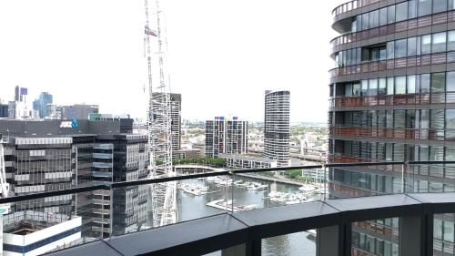 Winston Apartments Docklands2