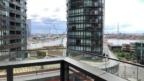 Winston Apartments Docklands1