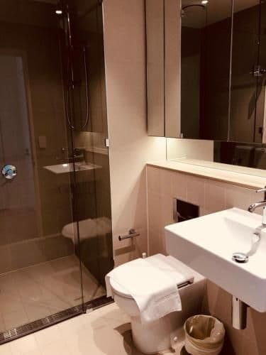 Deluxe Two-Bedroom Two Bathroom Apartment with City View