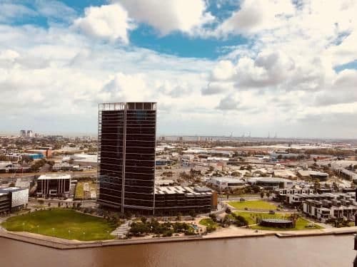 Deluxe Two-Bedroom Two Bathroom Apartment with City View