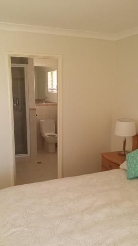 Alexander Drive B & B4