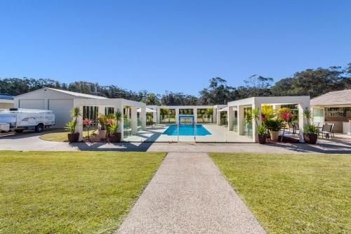 One Mile Mansion - Private Coastal Retreat FREE FAMILY ADVENTURE PASS4