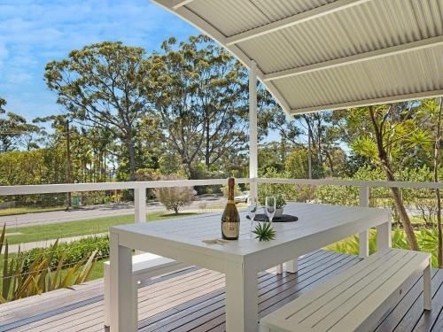 Akarana Beach House :: Jervis Bay Rentals (Akarana Beach House)2