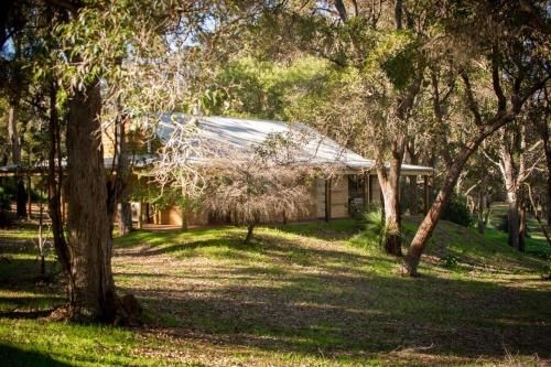 Woodstone Possum Cottage1