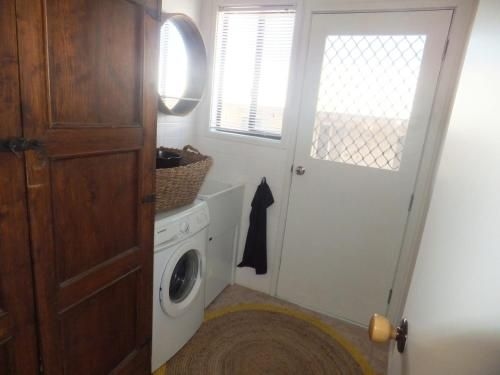 TERRIFIC ON TAMARA CRESCENT4