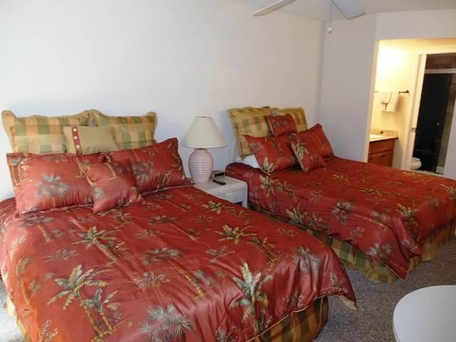 SUITE THREE BEDROOMS