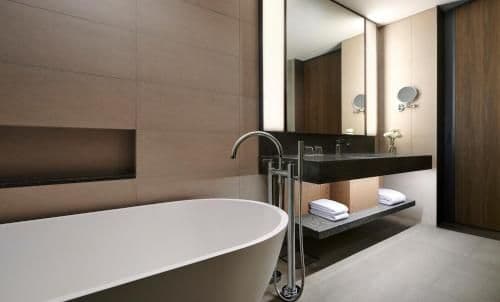 Courtyard Suite, 1 Bedroom Suite, 1 King, Botanic Park view