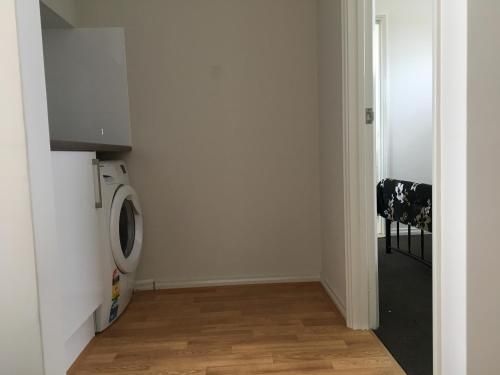 Apartment in Queens Park4