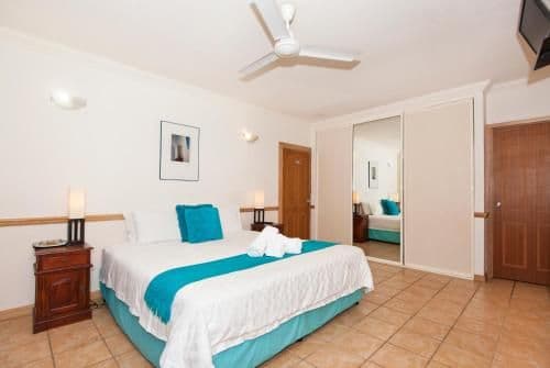 Five-Bedroom Holiday Home