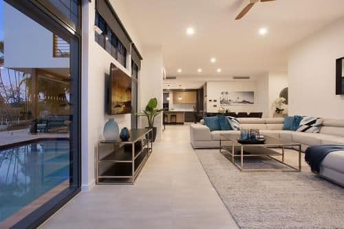 Six-Bedroom Holiday Home