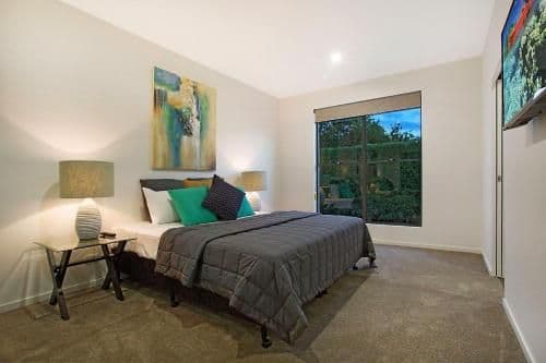 Eight-Bedroom Holiday Home