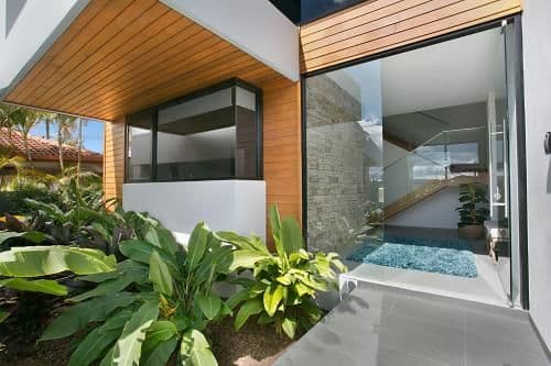 Five-Bedroom Holiday Home