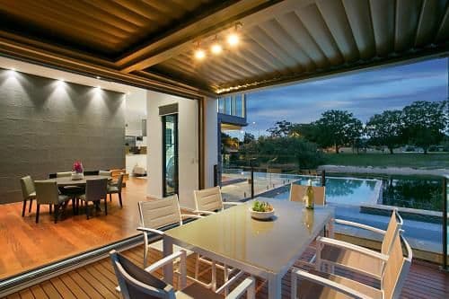 Five-Bedroom Holiday Home