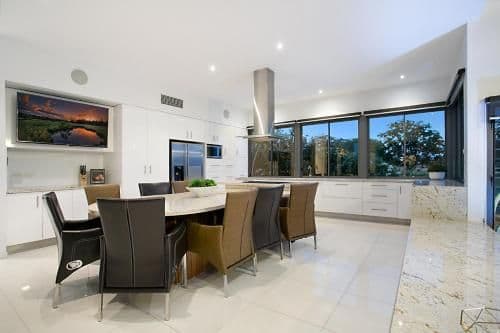 Five-Bedroom Holiday Home