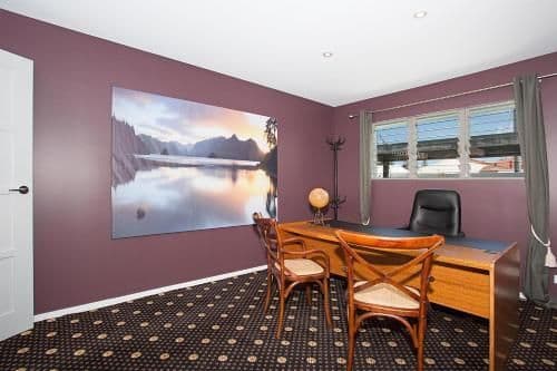Seven-Bedroom Holiday Home