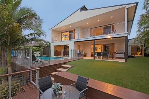 Six-Bedroom Holiday Home