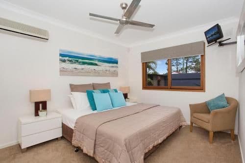 Six-Bedroom Holiday Home