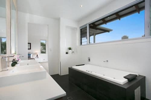 Six-Bedroom Holiday Home