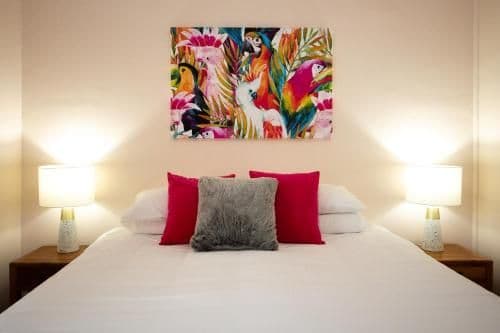 Four-Bedroom House - Harrowfield Homestead