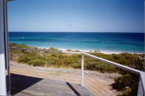 Seaview Holiday House2