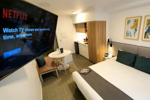 Studio Apartment