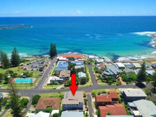 Bimbadeen Penthouse - across the road from Main Beach! Bimbadeen Penthouse - across the road from Main Beach!