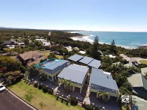 Angourie Blue 1 - Great Ocean Views - Surfing beaches Angourie Blue 1 - Great Ocean Views - Surfing beaches