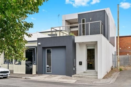 Cogens Two Bedroom Townhouse3