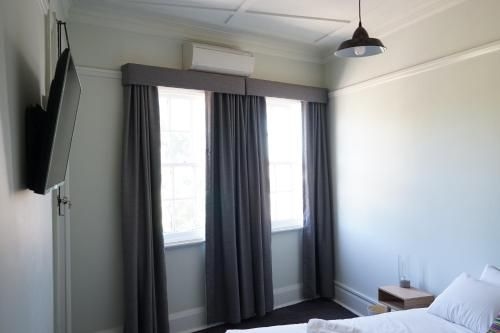 Rosehill Hotel1