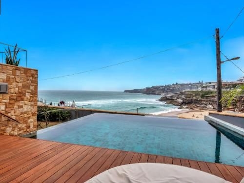 Tamarama Apartments0