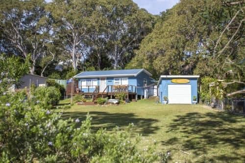 681 Murramarang Rd - Retro Beach Cottage 681 Murramarang Rd - Retro Beach Cottage