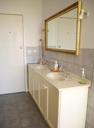 Deluxe Double or Twin Room with Spa Bath - The Isla