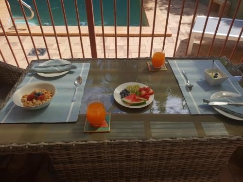 Robyn's Nest - Bed and Breakfast (Robyn's Nest - Hosted, Bed and Breakfast)1