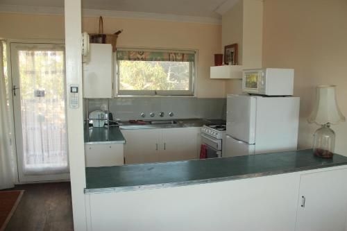Sand n Sun Beach House3