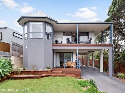Treetop Retreat Rye0