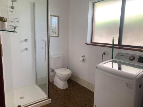 41 Leonard Avenue- pet friendly, boat parking & aircon1
