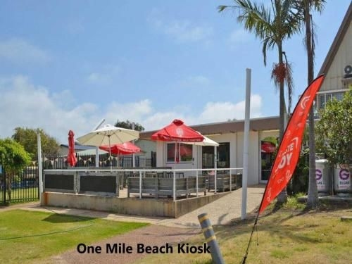 Beach View At One Mile', 8/26 One Mile Close - infinity complex pool & WIFI4