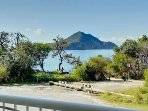 3 'Albacore', 12 Ondine Close - waterfront, pool, lift & views 3 'Albacore', 12 Ondine Close - waterfront, pool, lift & views