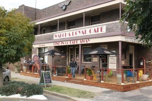 Walcha Royal Cafe & Accommodation0