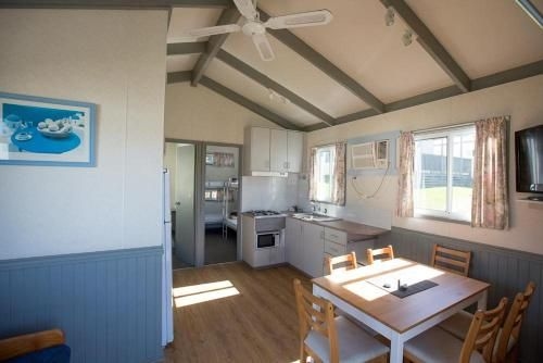 Surf Beach Narooma Holiday Park2