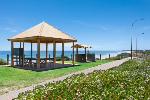Palms on the Esplanade - Sellicks Beach - WiFi3
